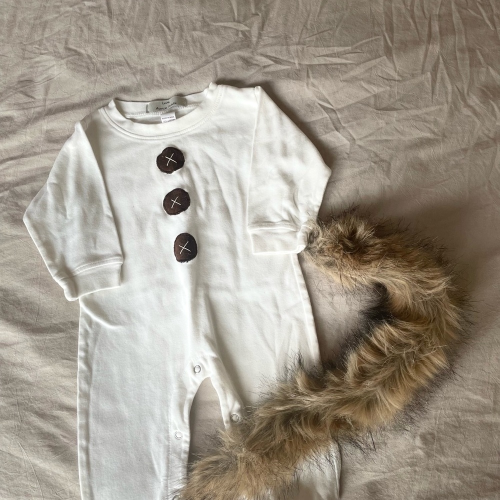 Baby costume
